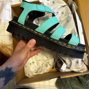 Blaire doc Martin sandals NWT